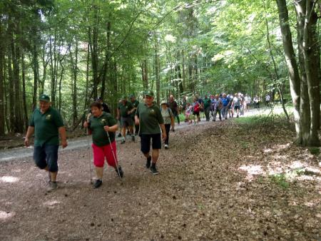 10. POHOD IN PRAZNOVANJE 30. LETNICE 5